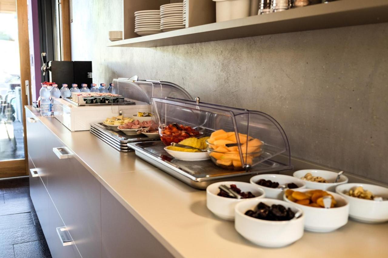 Sweet Life Bed and Breakfast Peschiera del Garda Exterior foto