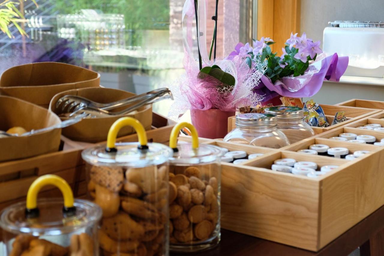 Sweet Life Bed and Breakfast Peschiera del Garda Exterior foto